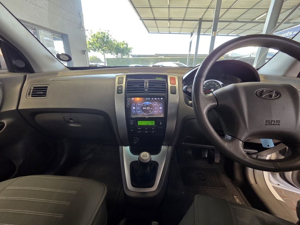 HYUNDAI TUCSON TUCSON 2.0 GLS - 14