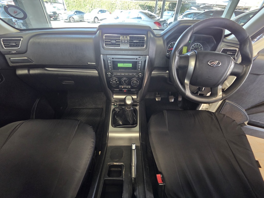 MAHINDRA SCORPIO PIK UP 2.2 mHAWK S6 P/U S/C - 9