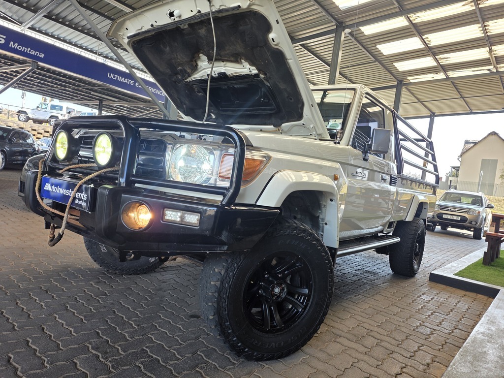 TOYOTA LAND CRUISER 79 LAND CRUISER 79 4.5D P/U S/C - 17