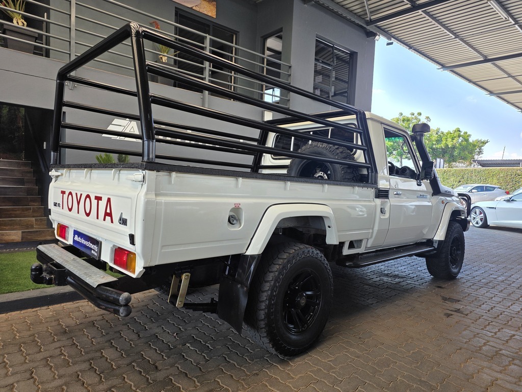 TOYOTA LAND CRUISER 79 LAND CRUISER 79 4.5D P/U S/C - 5