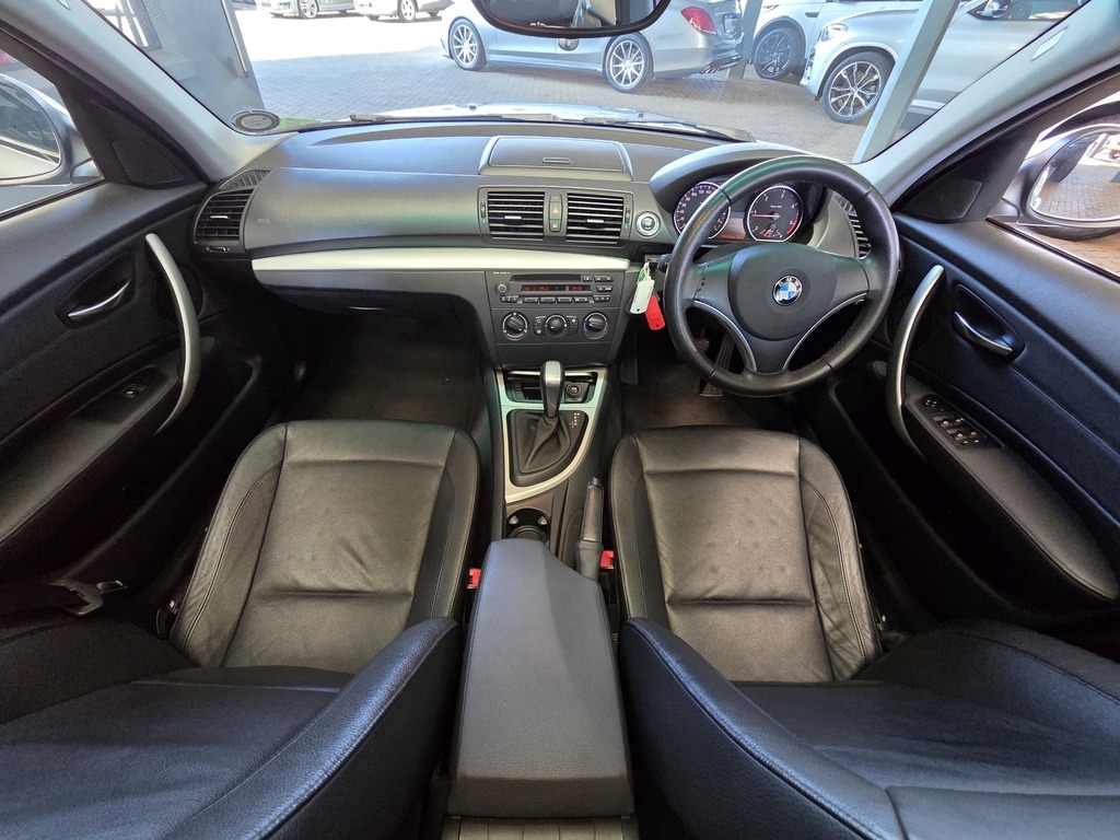BMW 1 SERIES 120d A/T (E87) - 10