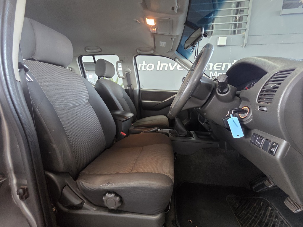 NISSAN NAVARA NAVARA 2.5 dCi LE P/U D/C - 12