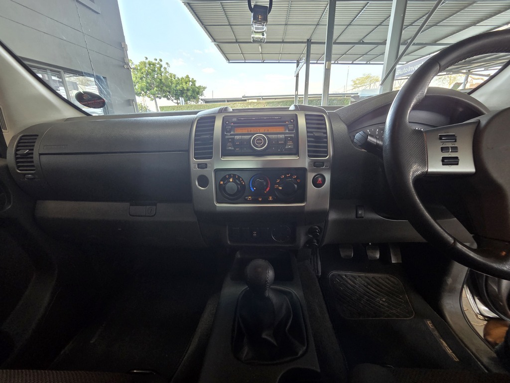 NISSAN NAVARA NAVARA 2.5 dCi LE P/U D/C - 15