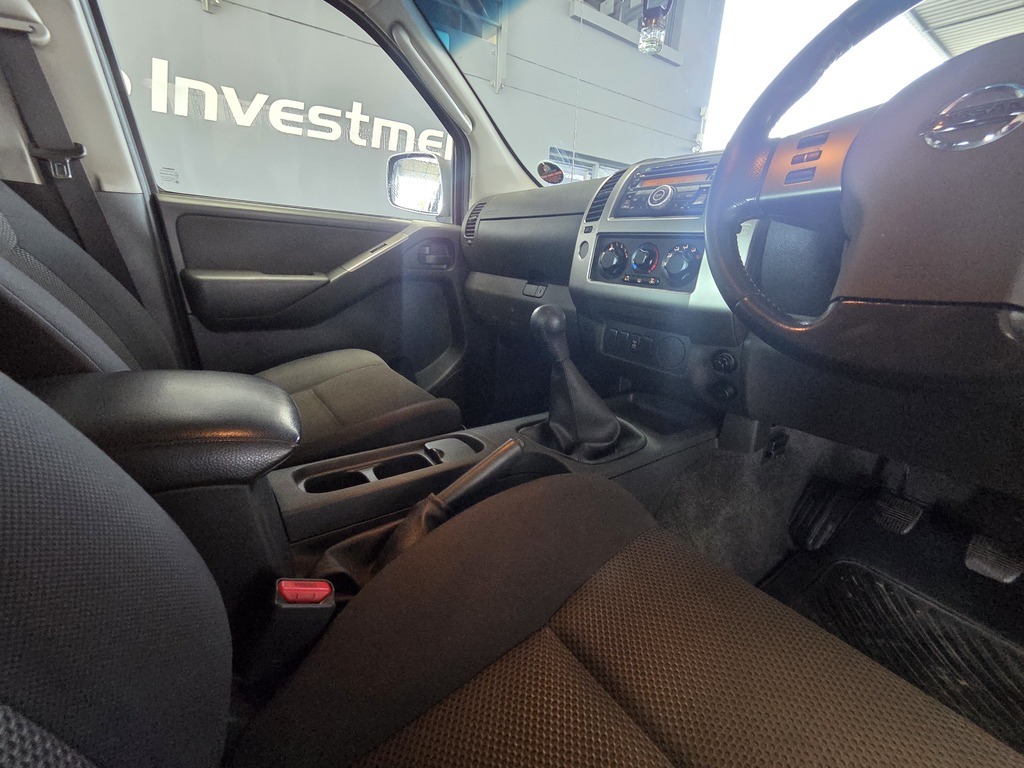 NISSAN NAVARA NAVARA 2.5 dCi LE P/U D/C - 16