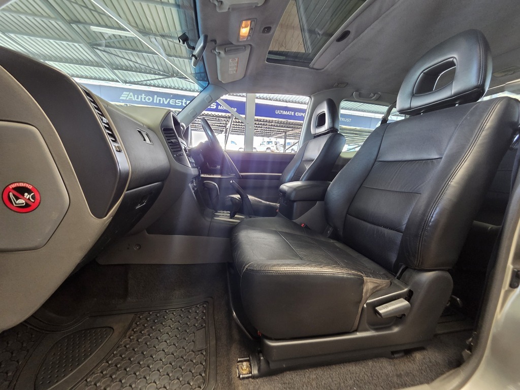 MITSUBISHI PAJERO PAJERO 3200 DI-D GLS SWB A/T - 9