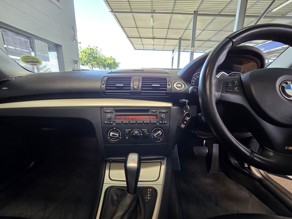 BMW 1 SERIES 120d COUPE SPORT A/T - 14