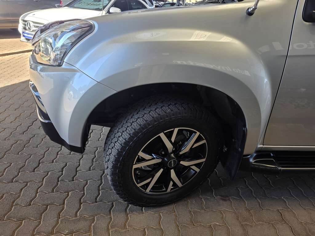 ISUZU MU-X MU-X 3.0D 4X4 A/T - 17
