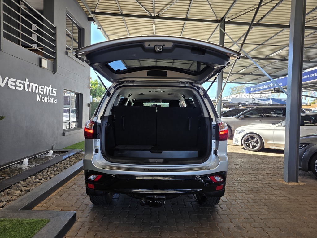 ISUZU MU-X MU-X 3.0D 4X4 A/T - 6