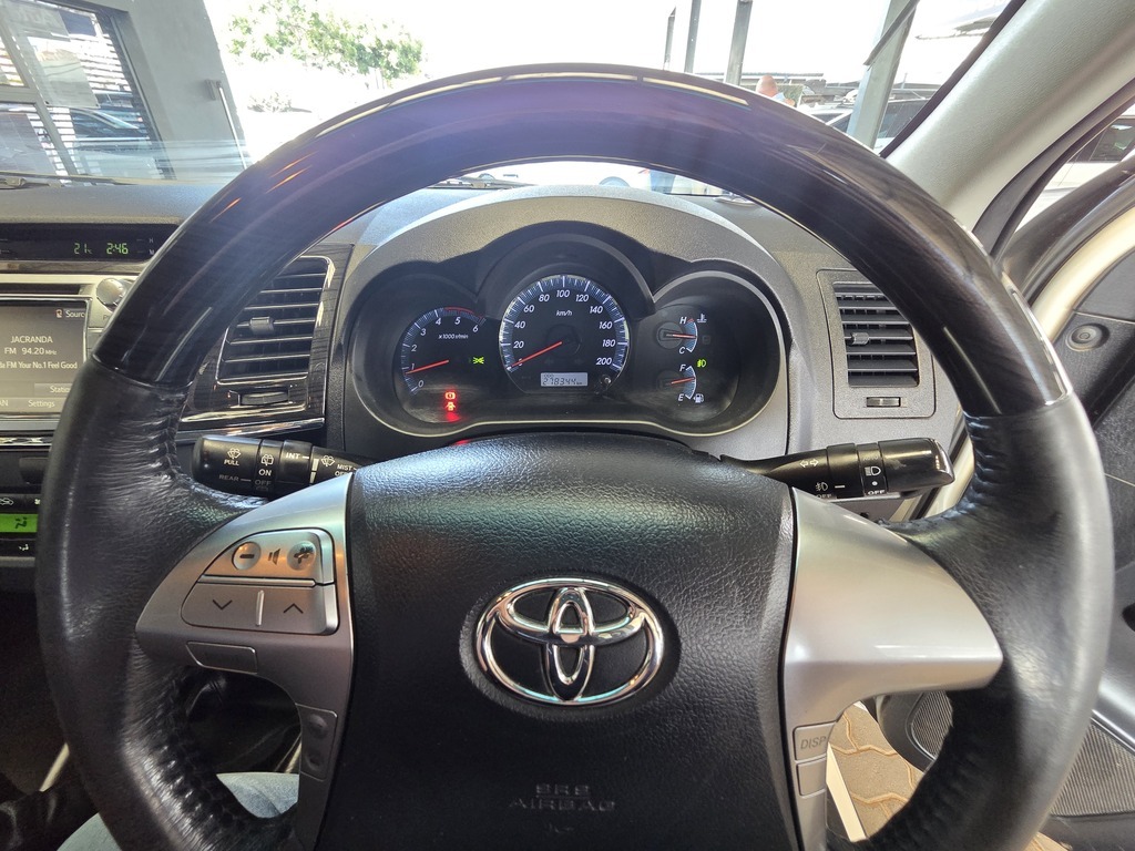 TOYOTA FORTUNER FORTUNER 3.0D-4D 4X4 - 13