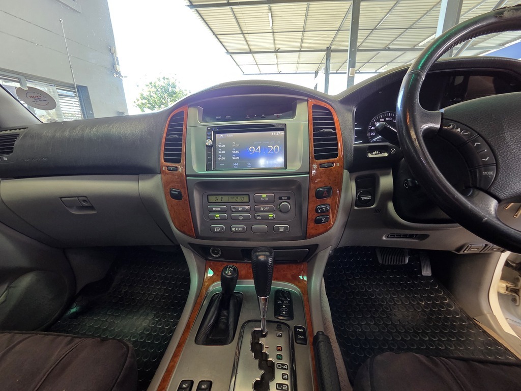 TOYOTA LAND CRUISER 100 LAND CRUISER 100 VX TD A/T - 16