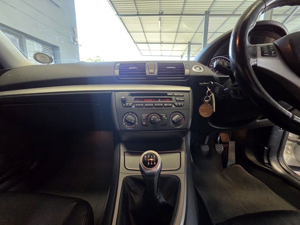 BMW 1 SERIES 120i (E87) - 15