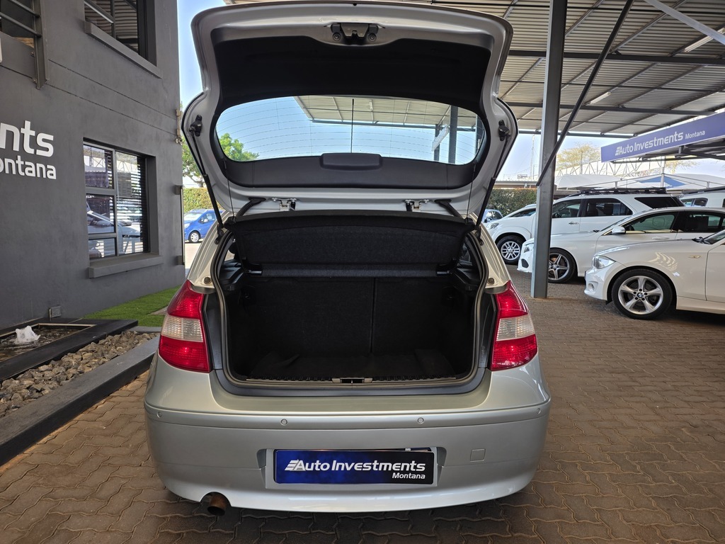 BMW 1 SERIES 120i (E87) - 6