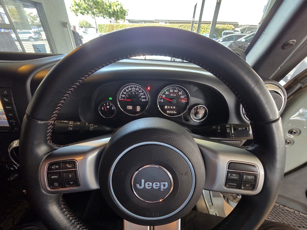 JEEP WRANGLER WRANGLER UNLTD RUBICON 3.6L V6 A/T - 13