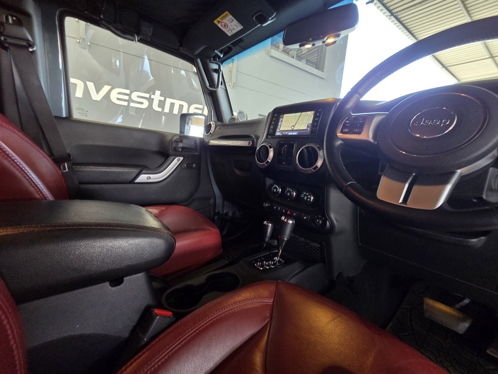 JEEP WRANGLER WRANGLER UNLTD RUBICON 3.6L V6 A/T - 16