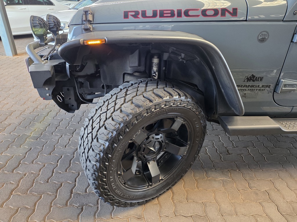 JEEP WRANGLER WRANGLER UNLTD RUBICON 3.6L V6 A/T - 17