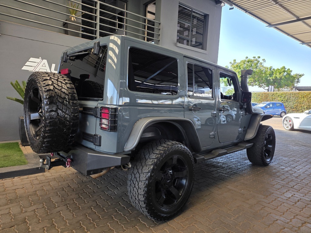 JEEP WRANGLER WRANGLER UNLTD RUBICON 3.6L V6 A/T - 5