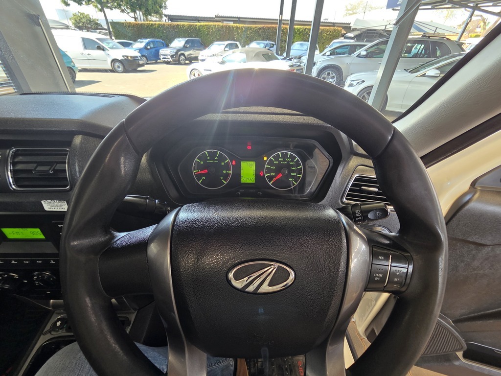 MAHINDRA SCORPIO PIK UP 2.2 mHAWK S6 P/U S/C - 9