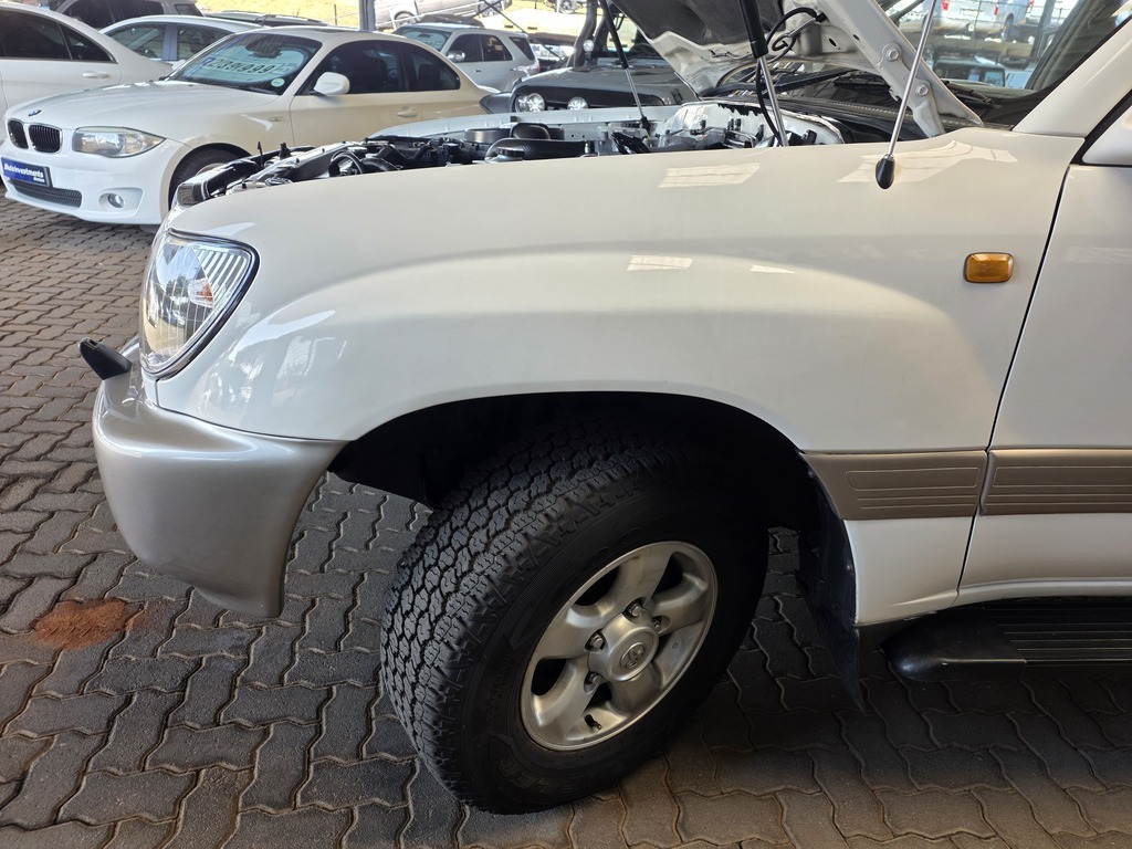 TOYOTA LAND CRUISER 100 LAND CRUISER 100 VX TD - 16