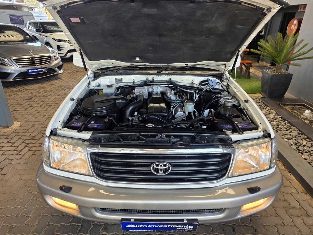 TOYOTA LAND CRUISER 100 LAND CRUISER 100 VX TD - 18