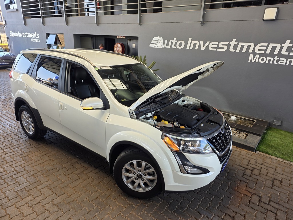 MAHINDRA XUV XUV 500 2.2D MHAWK A/T (W8) 7 SEAT