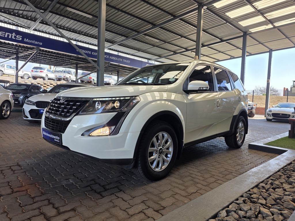 MAHINDRA XUV XUV 500 2.2D MHAWK A/T (W8) 7 SEAT