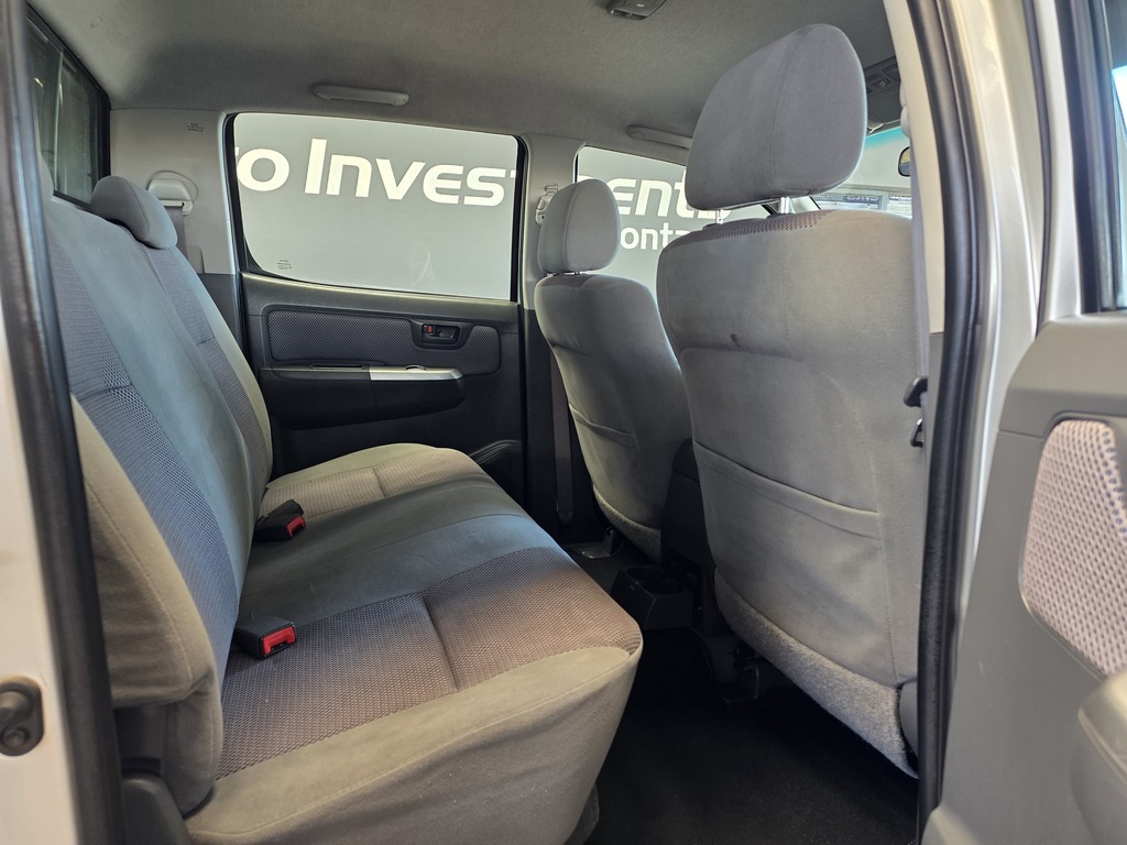 TOYOTA HI-LUX HILUX 2.7 VVTi RAIDER R/B P/U D/C - 7