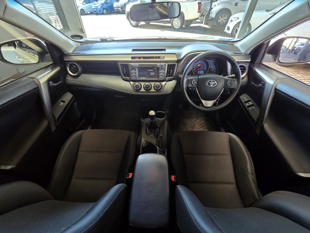 TOYOTA RAV 4 RAV4 2.0 GX - 10