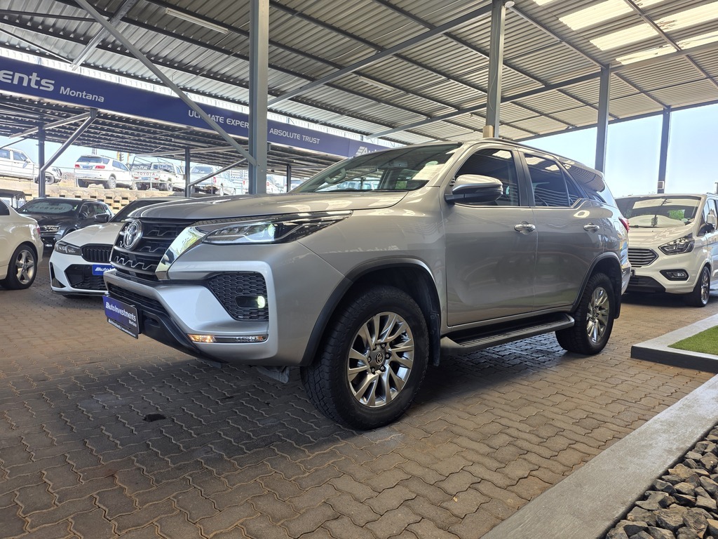 TOYOTA FORTUNER FORTUNER 2.8GD-6 4X4 A/T - 3