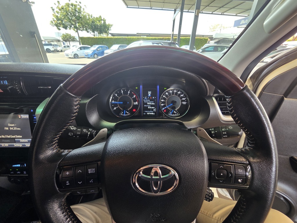 TOYOTA FORTUNER FORTUNER 2.8GD-6 4X4 A/T - 13