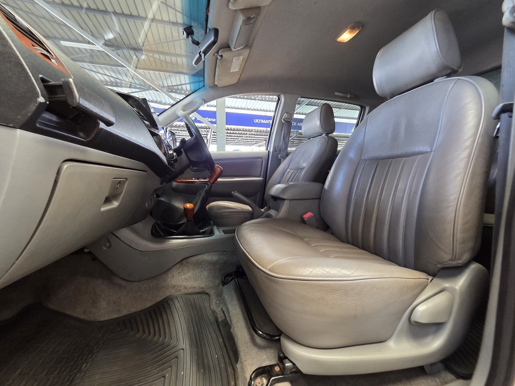 TOYOTA HI-LUX HILUX 3.0D-4D RAIDER 4X4 P/U D/C - 10