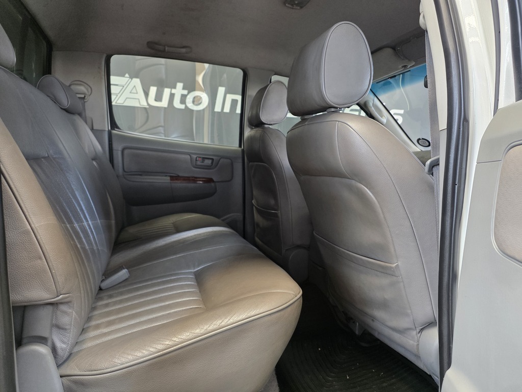 TOYOTA HI-LUX HILUX 3.0D-4D RAIDER 4X4 P/U D/C - 6