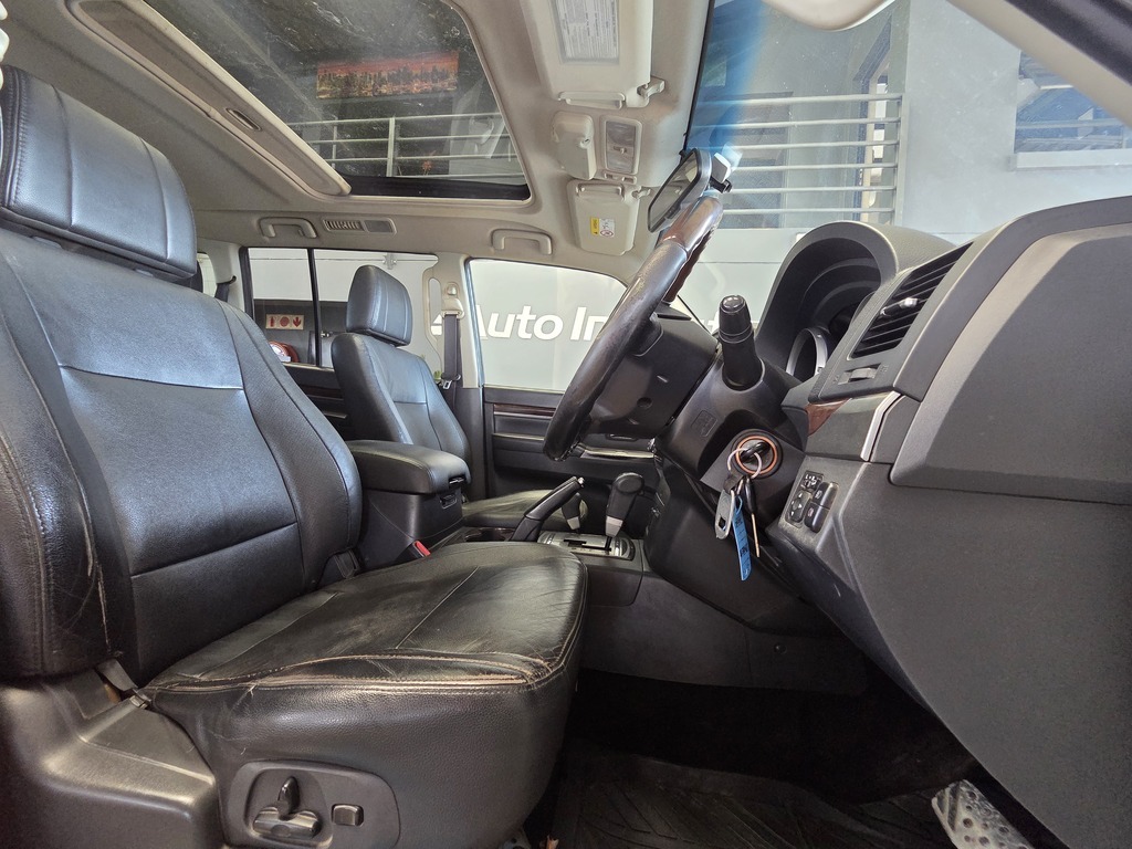 MITSUBISHI PAJERO PAJERO 3.2 Di - Dc GLS A/T - 11