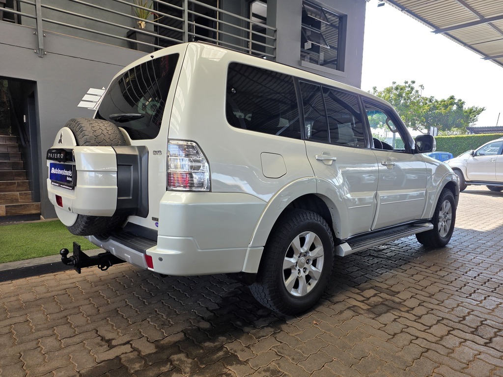 MITSUBISHI PAJERO PAJERO 3.2 Di - Dc GLS A/T - 5