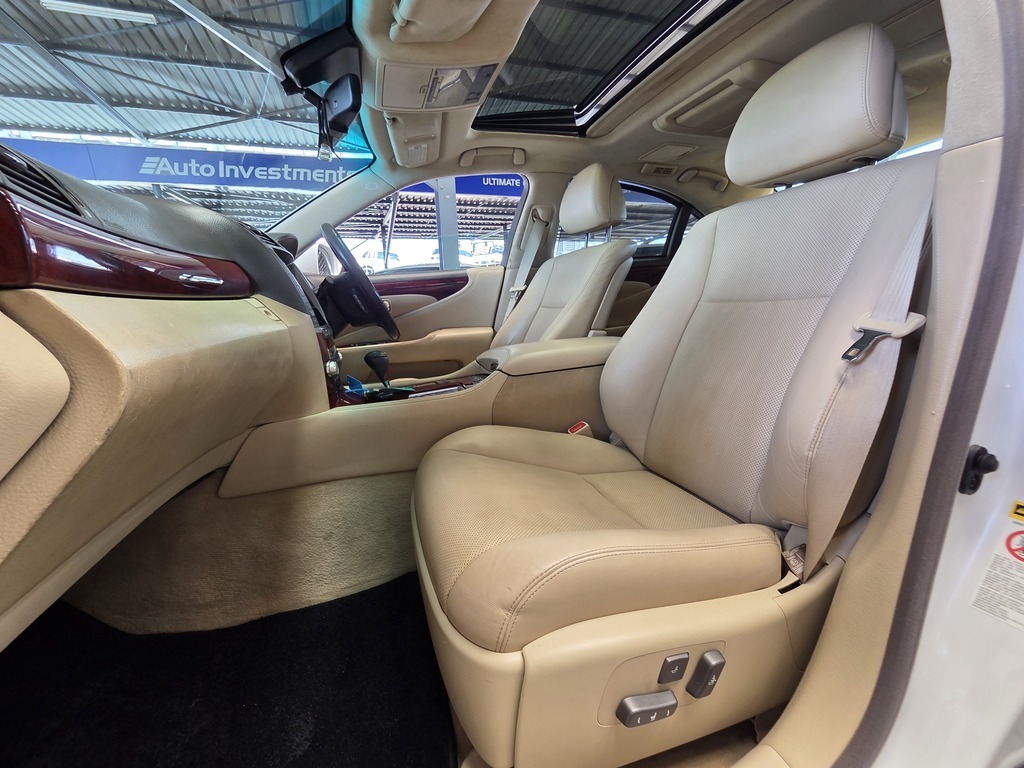 LEXUS LS LS 460 - 12