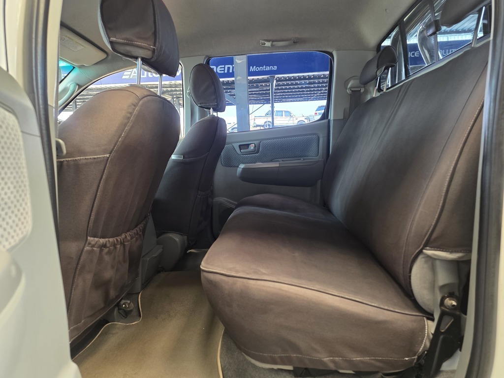 TOYOTA HI-LUX HILUX 3.0 D-4D RAIDER 4X4 P/U D/C - 8