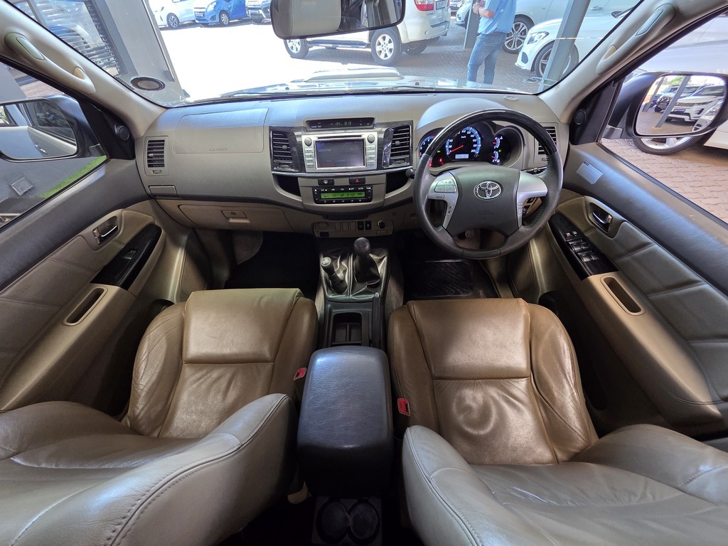 TOYOTA FORTUNER FORTUNER 3.0D-4D 4X4 - 10