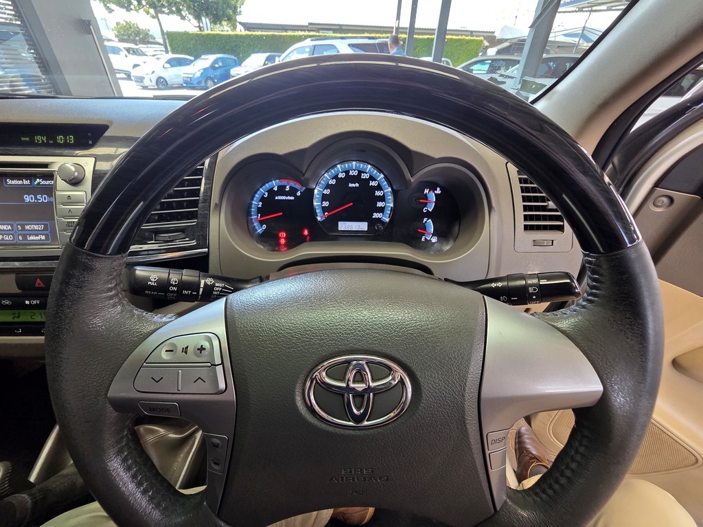 TOYOTA FORTUNER FORTUNER 3.0D-4D 4X4 - 13