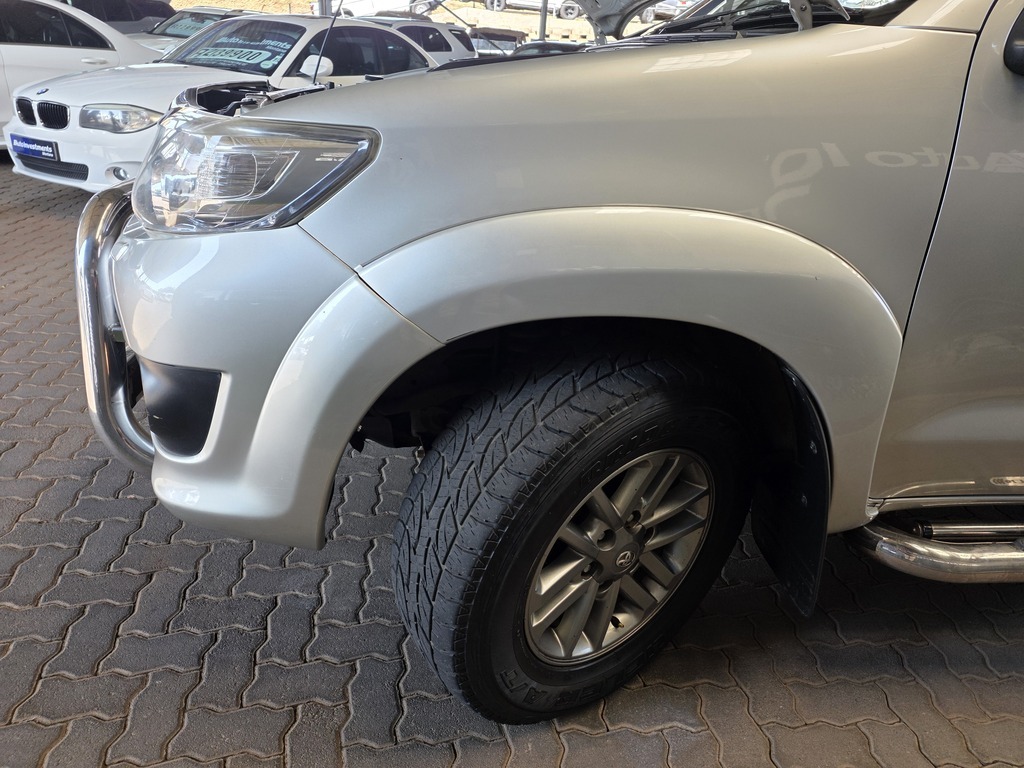 TOYOTA FORTUNER FORTUNER 3.0D-4D 4X4 - 17