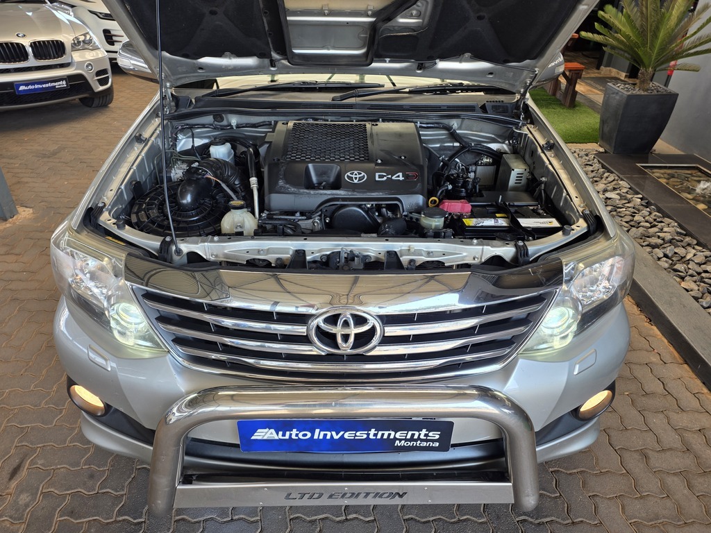 TOYOTA FORTUNER FORTUNER 3.0D-4D 4X4 - 19