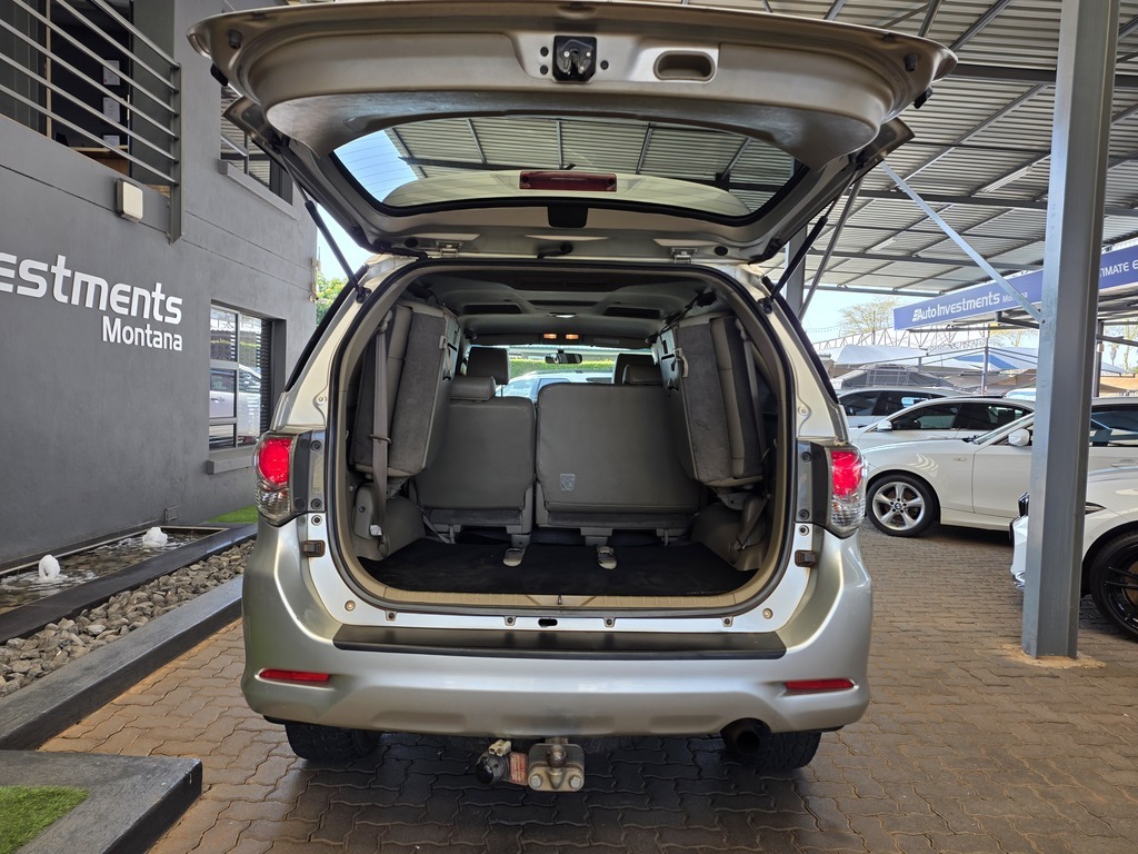 TOYOTA FORTUNER FORTUNER 3.0D-4D 4X4 - 6