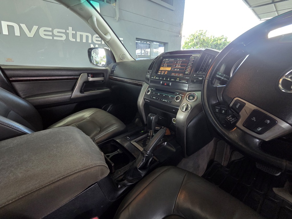 TOYOTA LAND CRUISER LANDCRUISER 200 V8 TD VX A/T - 16
