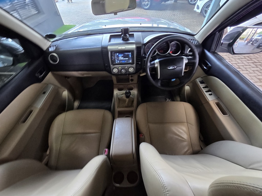 FORD EVEREST EVEREST 3.0 TDCi XLT - 10