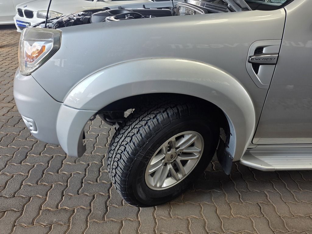 FORD EVEREST EVEREST 3.0 TDCi XLT - 17