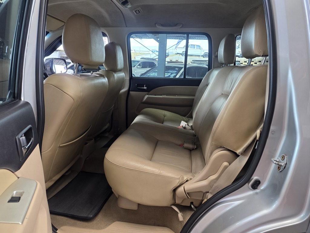 FORD EVEREST EVEREST 3.0 TDCi XLT - 8