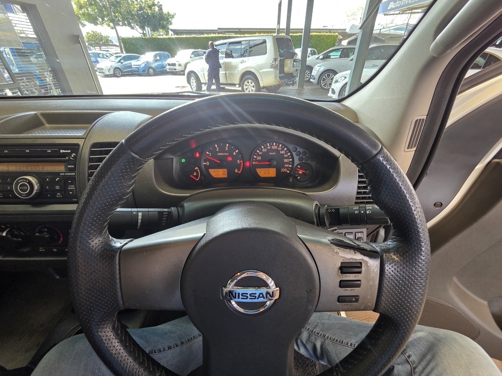 NISSAN NAVARA NAVARA 2.5 dCi 4X4 P/U D/C - 13