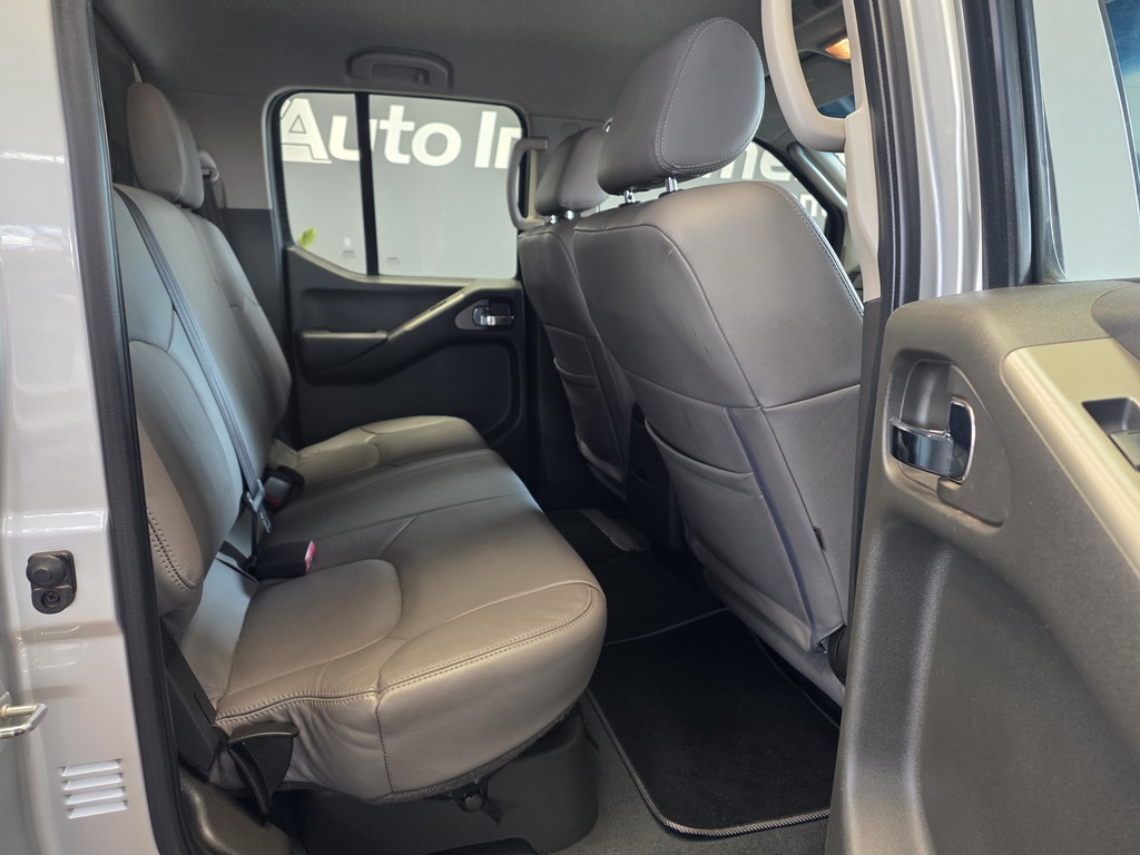 NISSAN NAVARA NAVARA 2.5 dCi 4X4 P/U D/C - 7