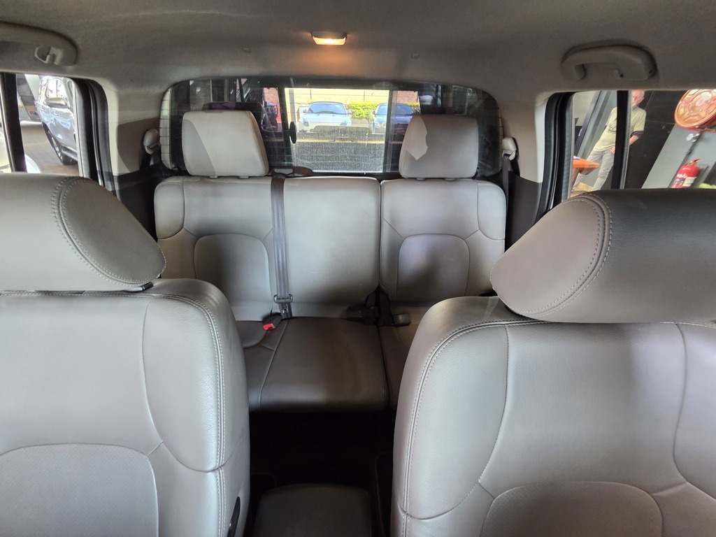 NISSAN NAVARA NAVARA 2.5 dCi 4X4 P/U D/C - 9