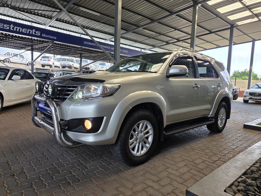 TOYOTA FORTUNER FORTUNER 3.0D-4D 4X4 A/T - 3