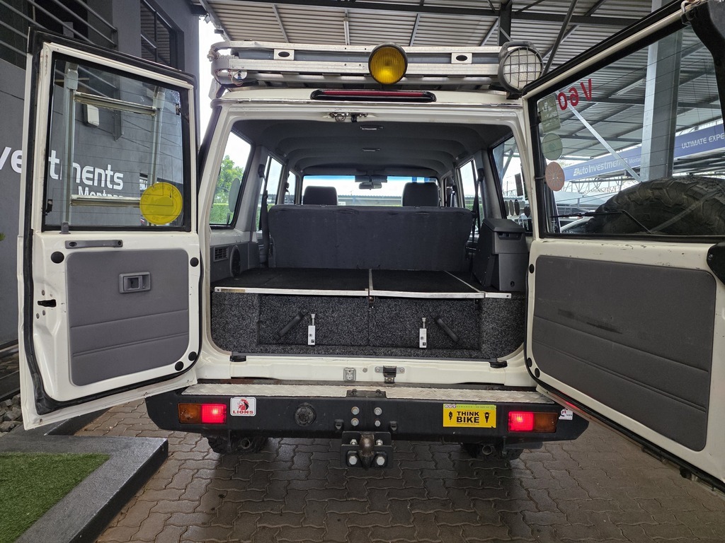 TOYOTA LANDCRUISER LANDCRUISER 76 4.2D S/W - 6