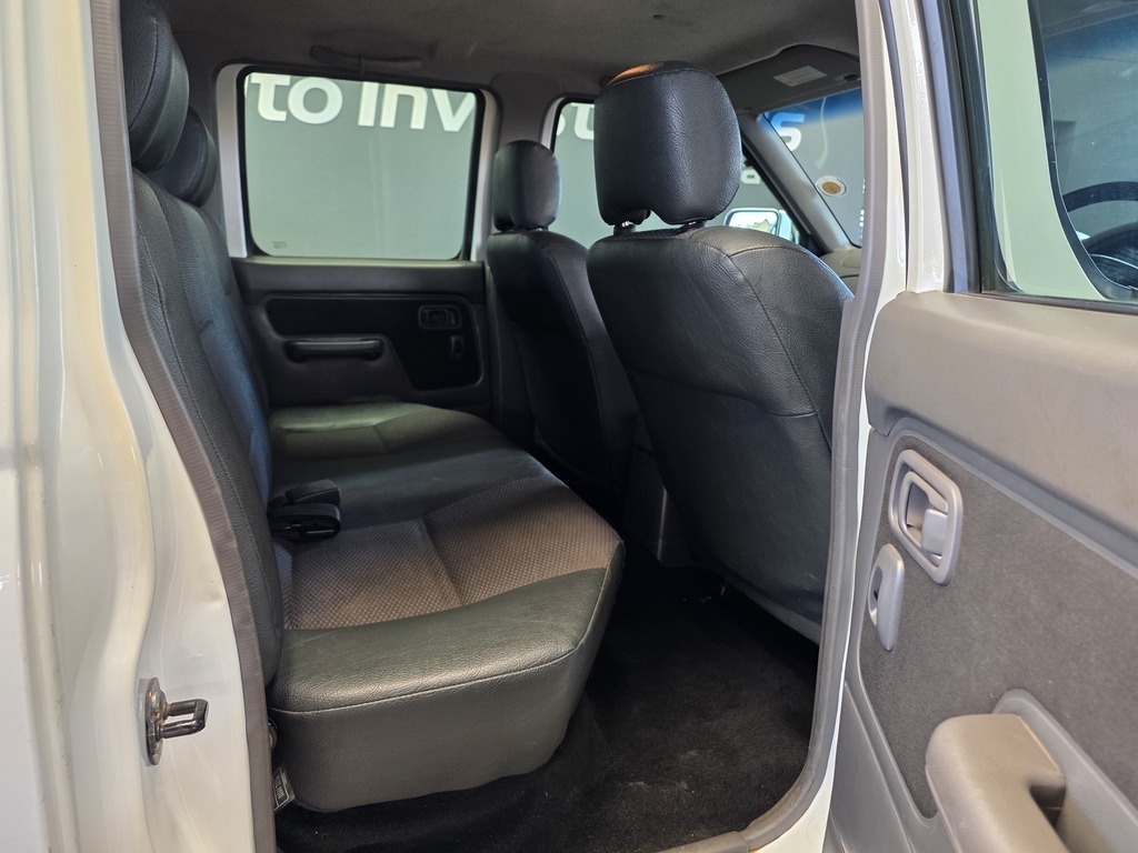 NISSAN HARDBODY HARDBODY NP300 2.5 TDi HI-RIDER P/U D/C - 7